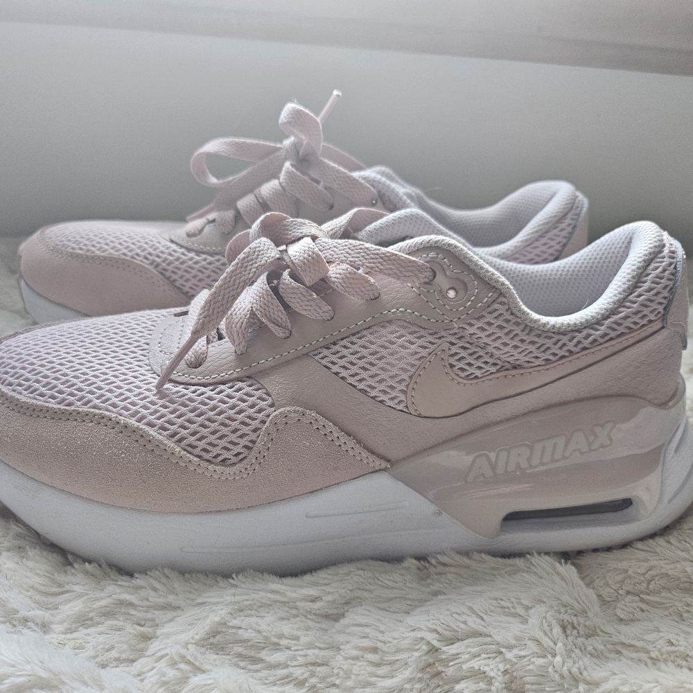 Nike Air Max Women's Pink Sneakers